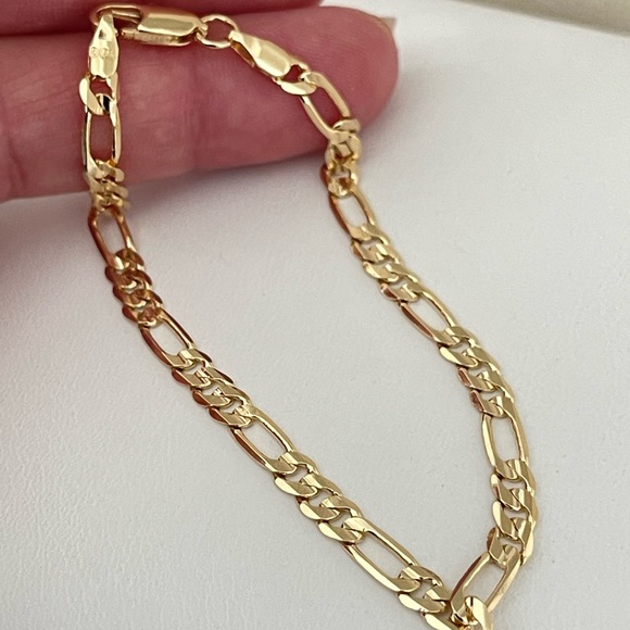 18k Gold Filled Figaro Bracelet - Picture 6 of 8